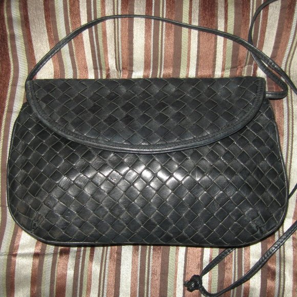❤️BOTTEGA VENETA Italy Nappa Intrecciato Black Mini Flap Crossbody Tote Purse - Picture 1 of 9